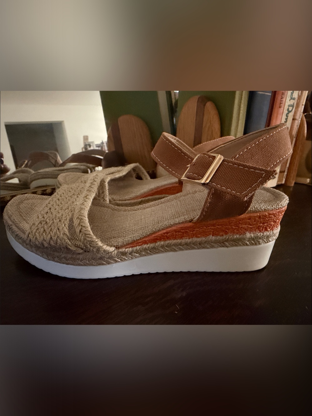Wedge strap sandals - Picture 3 of 6